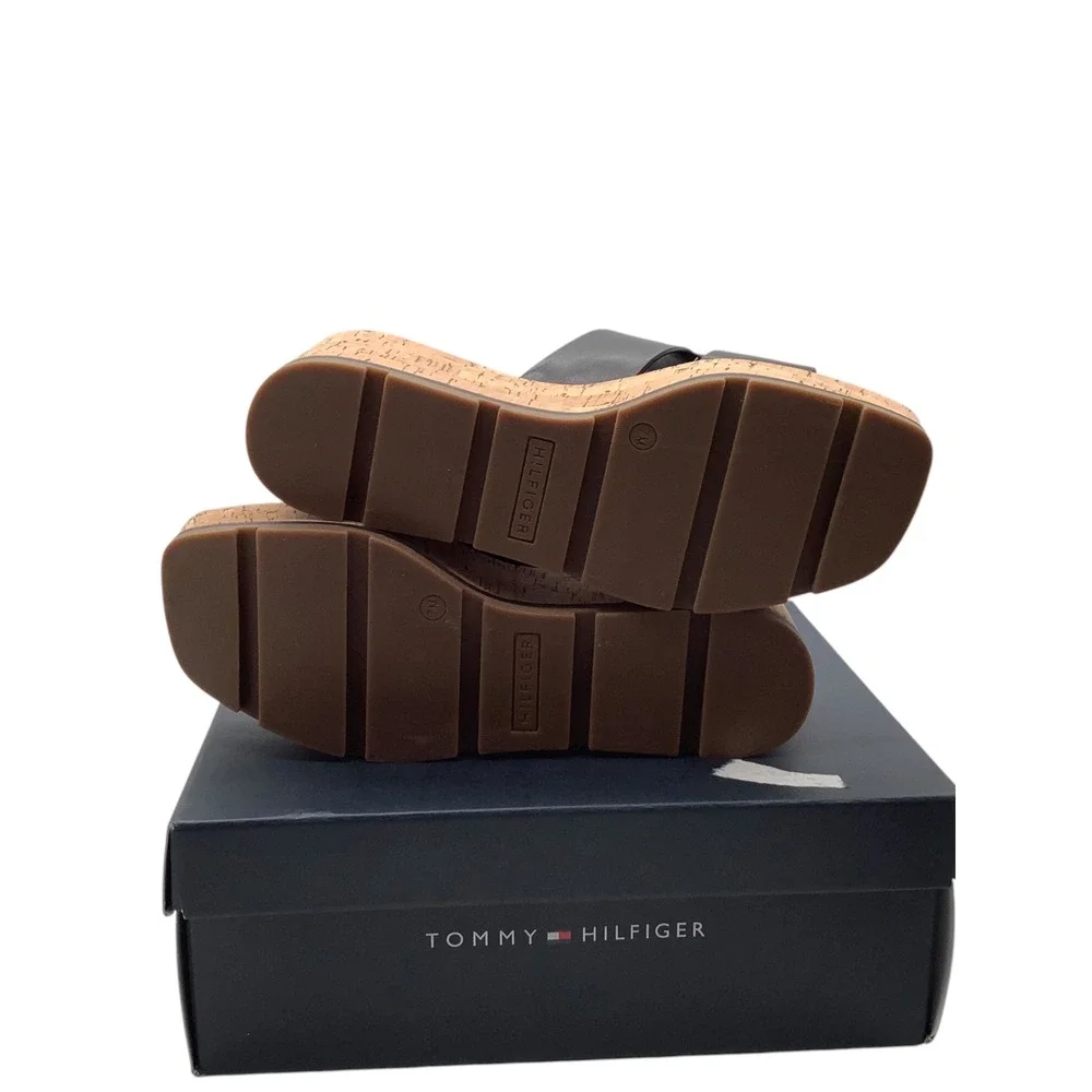 Tommy Hilfiger Heliena Black Cork Platform Wedge Sandals Womens 7M Gold Monogram